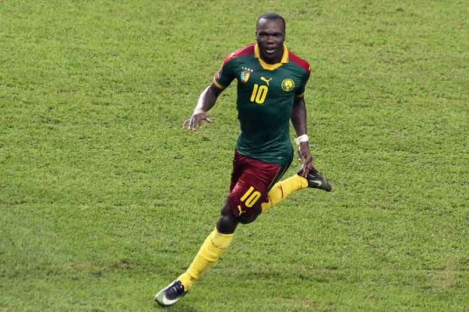 Aboubakar saiu do banco para garantir o título de Camarões 