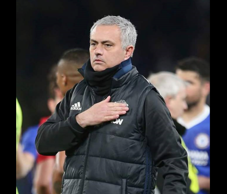 O Manchester United de Mourinho sofreu ontem uma derrota tangencial diante do Chelsea por uma bola a zero, em jogo a contar para os quartos de final da taça da Inglaterra