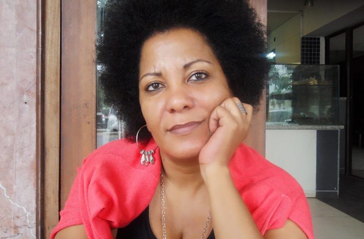 Morreu na madrugada deste domingo, supostamente vítima de acidente vascular cerebral, a actriz moçambicana da Companhia Mutumbela Gogo, Graça Silva