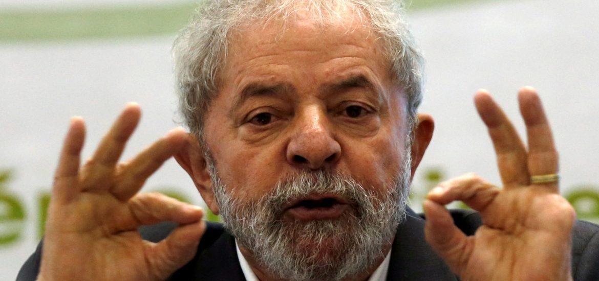 O ex-Presidente do Brasil, Luiz Inácio Lula da Silva manifestou a sua disponibilidade em candidatar-se às eleições presidenciais de 2018 caso o seu partido se mostre interessado