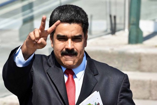 O presidente venezuelano, Nicolás Maduro, anunciou domingo um aumento de 50% no salário mínimo, que agora será de 97.531 bolívares