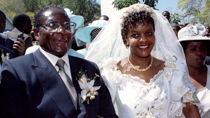 O mundo ficou em estado de choque depois que fontes próximas da família de Mugabe confirmaram que Grace havia pedido um divórcio na quarta-feira