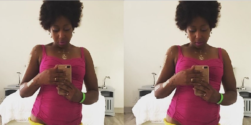 A irreverente cantora moçambicana, Dama do Bling está sendo alvo de criticas por parte dos internautas por ter postado uma foto onde aparece vestida de biquíni,  ao que tudo indica ela ia pra uma praia ou uma piscina.