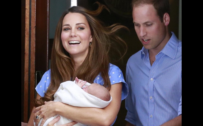 Nasceu na manhã desta segunda-feira, 23, o terceiro filho de Kate Middleton e do príncipe William.  O anúncio do nascimento foi feito pelo Twitter oficial do Palácio de Kensington