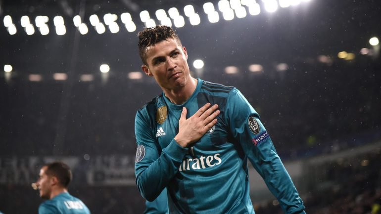O jogador português pediu para sair do Real Madrid e despede-se do Santiago Bernabéu nove anos depois de ter chegado. Leia a carta de despedida de Cristiano Ronaldo