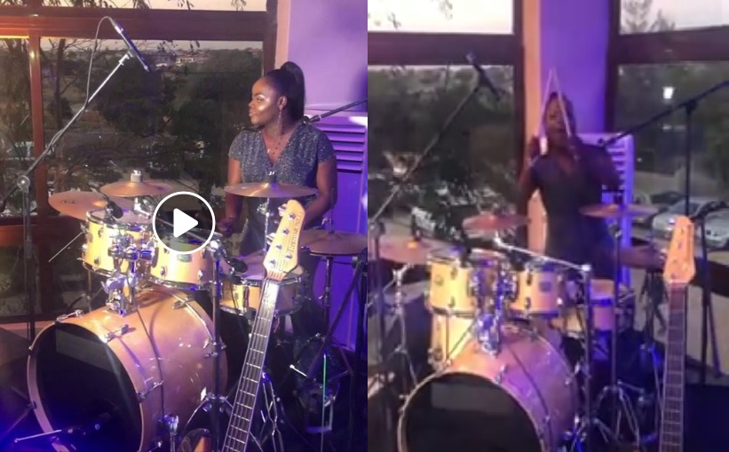 A cantora Lourena Nhate publicou recentemente nas redes sociais um curto vídeo em que surge a tocar bateria. Trata-se na verdade de uma teste de som