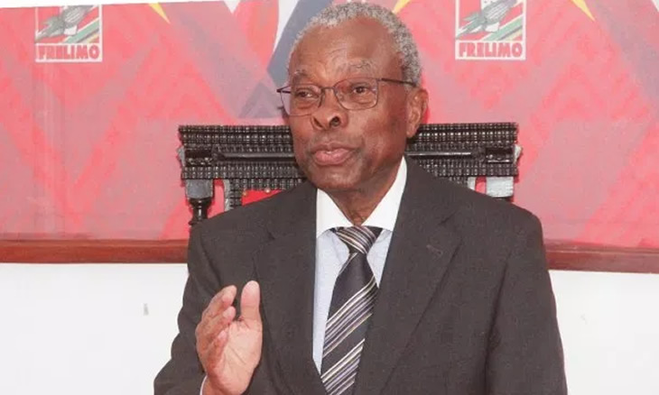 Eneas Comiche foi o candidato eleito da Frelimo para ser cabeça-de-lista do partido na cidade de Maputo nas próximas eleições autárquicas de 10 de Outubro.