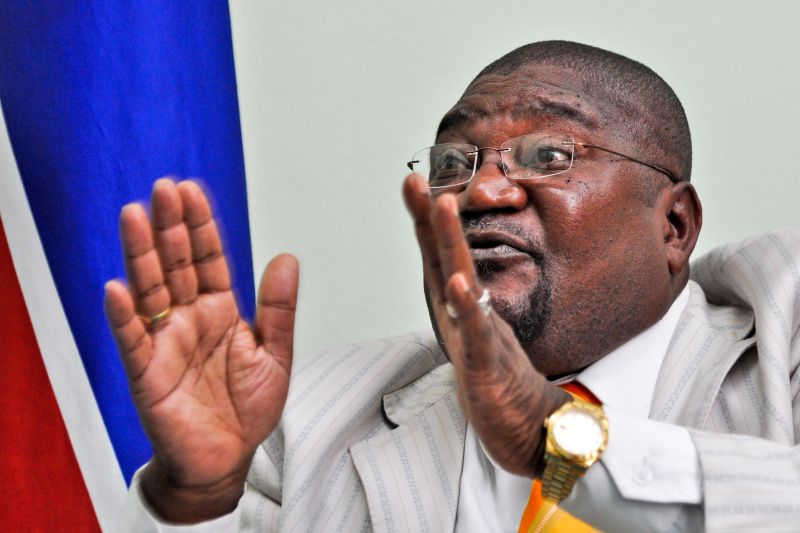 Ossufo afirmou que se a Frelimo não der ordem para abortar o plano o seu partido vai usar os rangers para colocar ordem nos ataques que os membros do partido são alvo durante a campanha.