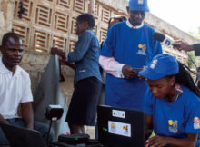 Fraca afluência e avaria de computadores são alguns dos aspectos que marcaram o primeiro dia do processo de actualização do Recenseamento Eleitoral ao nível da cidade de Maputo