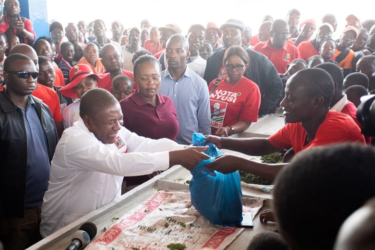 População do distrito de Maringue garante votos a FRELIMO e Filipe Nyusi