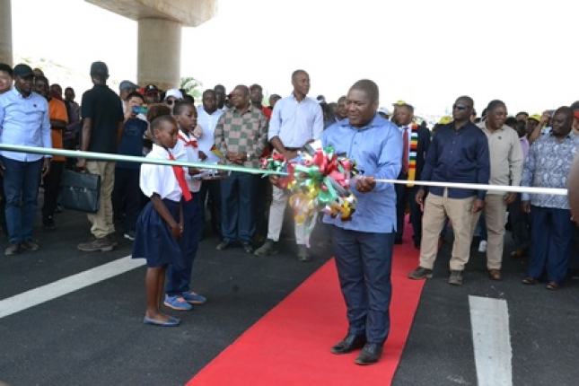 Presidente da República inaugura estrada Beira-Inchope-Machipanda