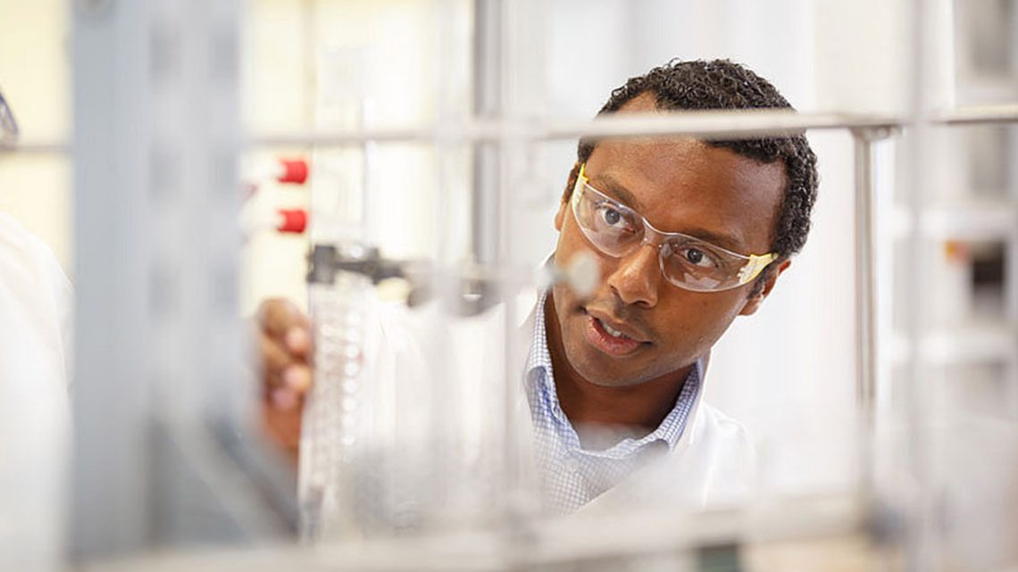 Filho de moçambicanos: Nuno Maulide é o Cientista do Ano na Áustria