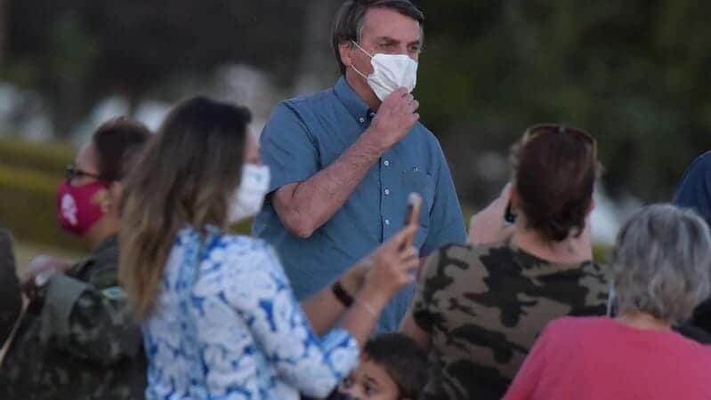 Jair Bolsonaro está com infecção pulmonar