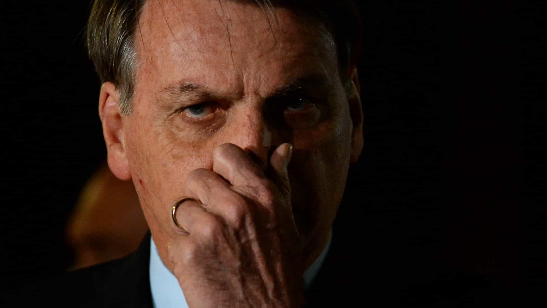 Jair Bolsonaro volta a testar positivo para a Covid-19