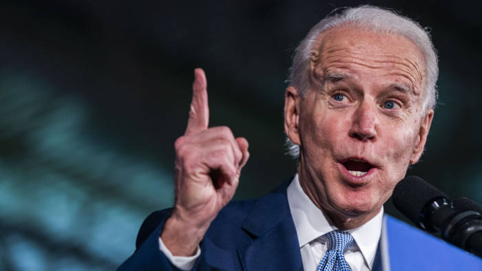 Joe Biden quer duplicar salário mínimo por hora