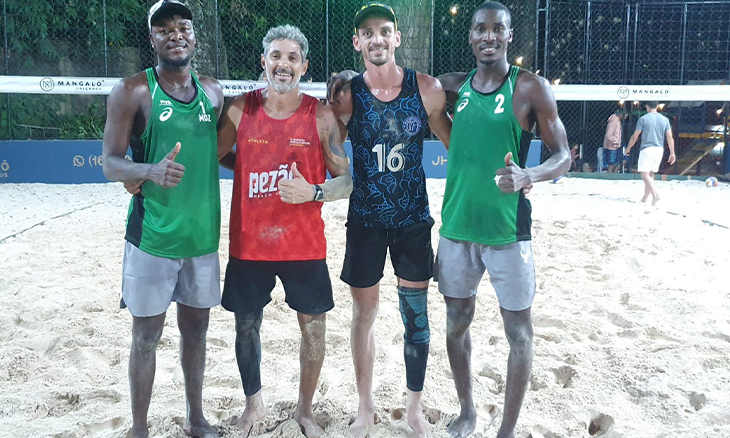 Dupla masculina de vólei de praia pode concluir todo o estágio no Brasil