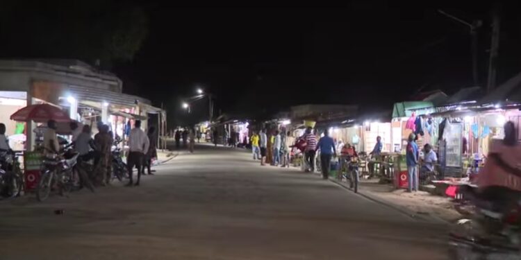 Circulações nocturnas estranhas em Mocímboa da Praia leva autoridade municipal a restringir movimentações na vila a partir da meia-noite